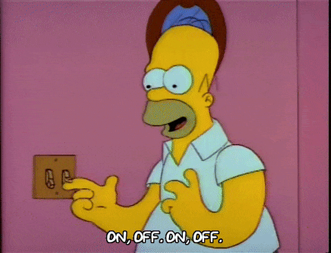 Homer apagando y encendiendo la luz